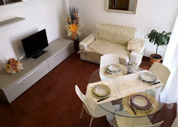 Home Holidays Pisa